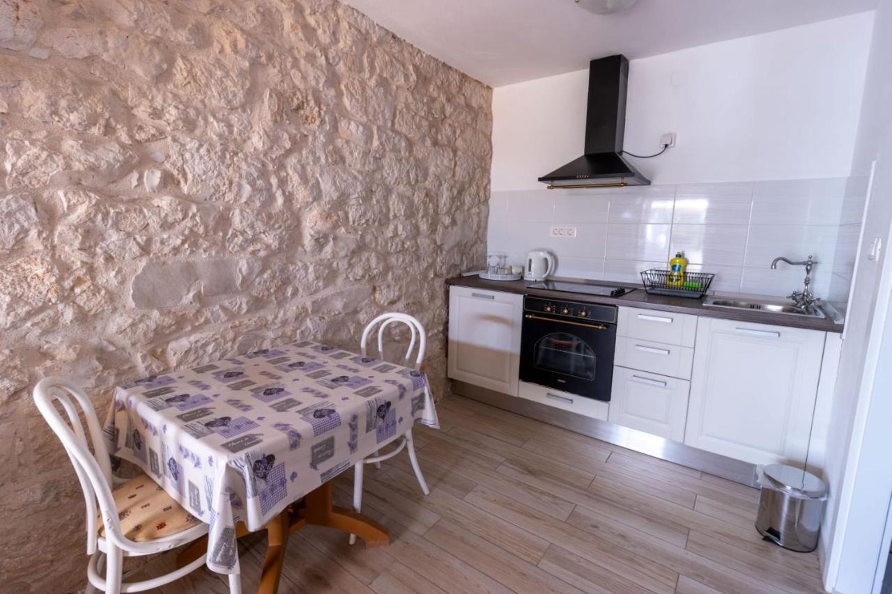 Apartman Diran Biograd Na Moru Eksteriør bilde